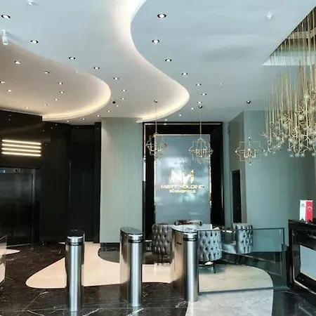 Luxury Flat, Amazing View. Gym & Parking * Stambuł