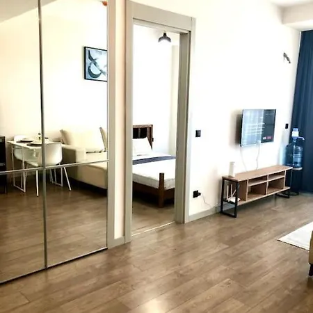 Apartament Luxury Flat, Amazing View. Gym & Parking Stambuł