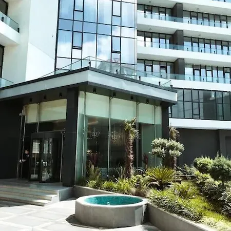 Apartament Luxury Flat, Amazing View. Gym & Parking Stambuł